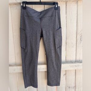 Lululemon 21” speed up leggings - size 8